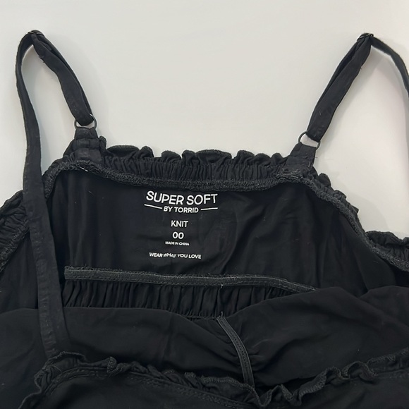 Black Torrid top - Picture 2 of 2